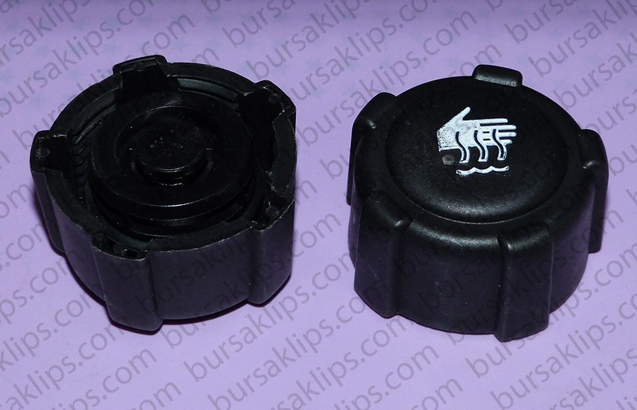 RENAULT MEGANE,CLİO,KANGOO,DACİA DUSTER,SANDERO EK (YEDEK) SU DEPO KAPAĞI - 8200048024 - Yedek Parça