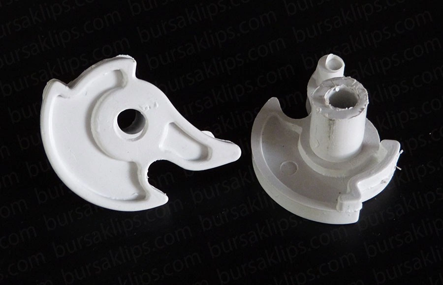 RENAULT R12 KAPUT DİLİ KİLİT PLASTİĞİ (YUVARLAK) - Yedek Parça