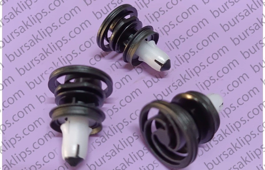 TESLA KAPI DÖŞEME KLİPSİ - 113514700A - Yedek Parça