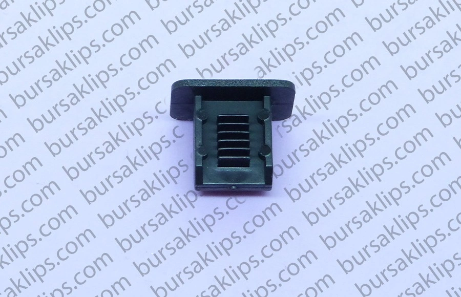 VOLKSWAGEN,SEAT,SKODA BAGAJ EŞİK KLİPSİ - 357867646 - Yedek Parça